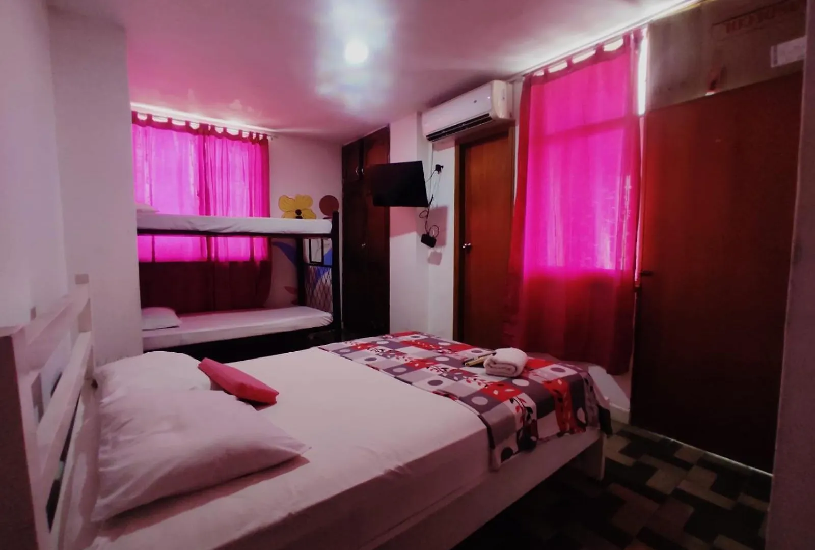 Hospedate Habibii Inn Barranquilla  Hotel